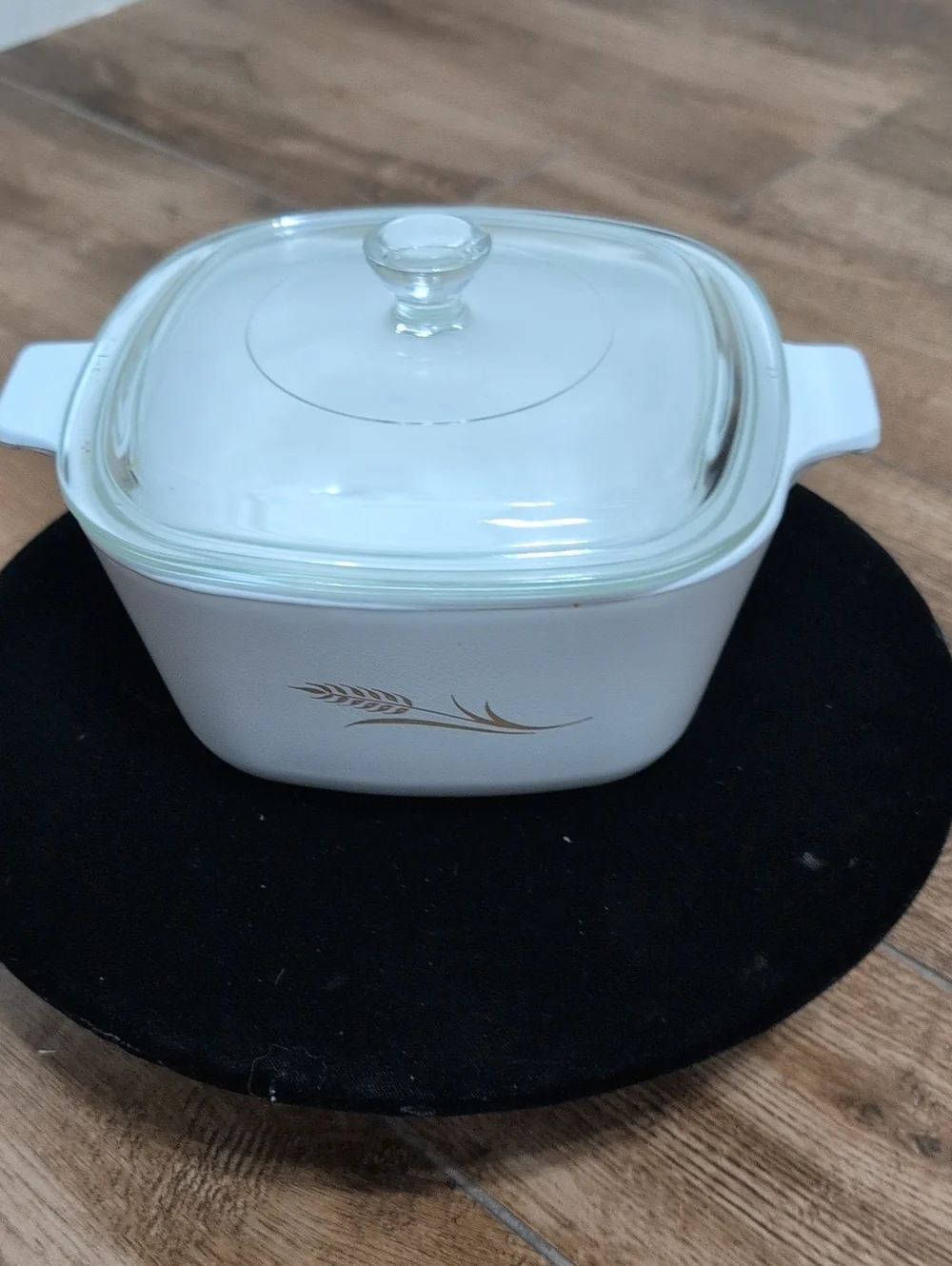Corningware White Ceramic Covered Casserole with Gold Wheat Detail